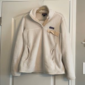 Patagonia pullover!